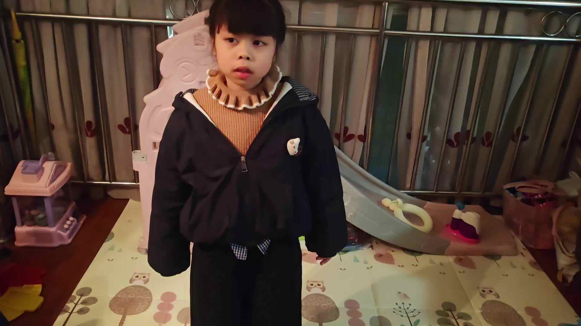 学A李思锦：背诵加法、减法各名称/青蛙跳