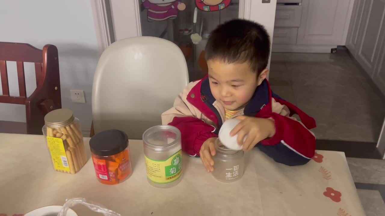 生活练习拧瓶盖