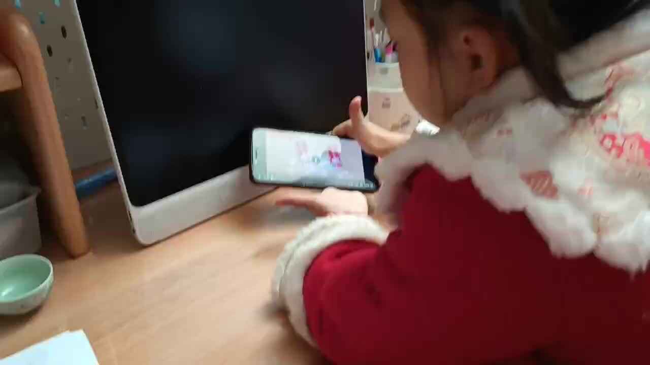 ⁣⁣⁣⁣⁣20260111大A班陈灵兮闯关练习观看英文儿歌