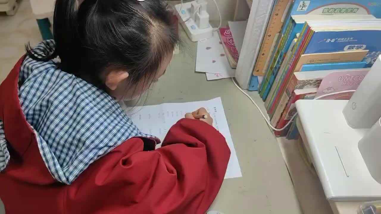 2026年1月15日学前B班谭诗锜完成数学作业单《口算练习》