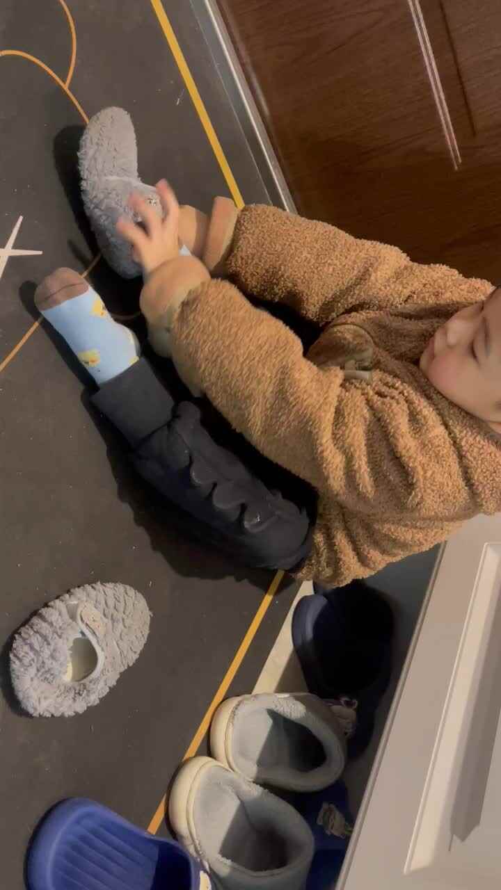 生活练习（穿鞋子）