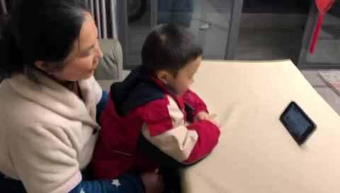 练习音舞《成语拜年》