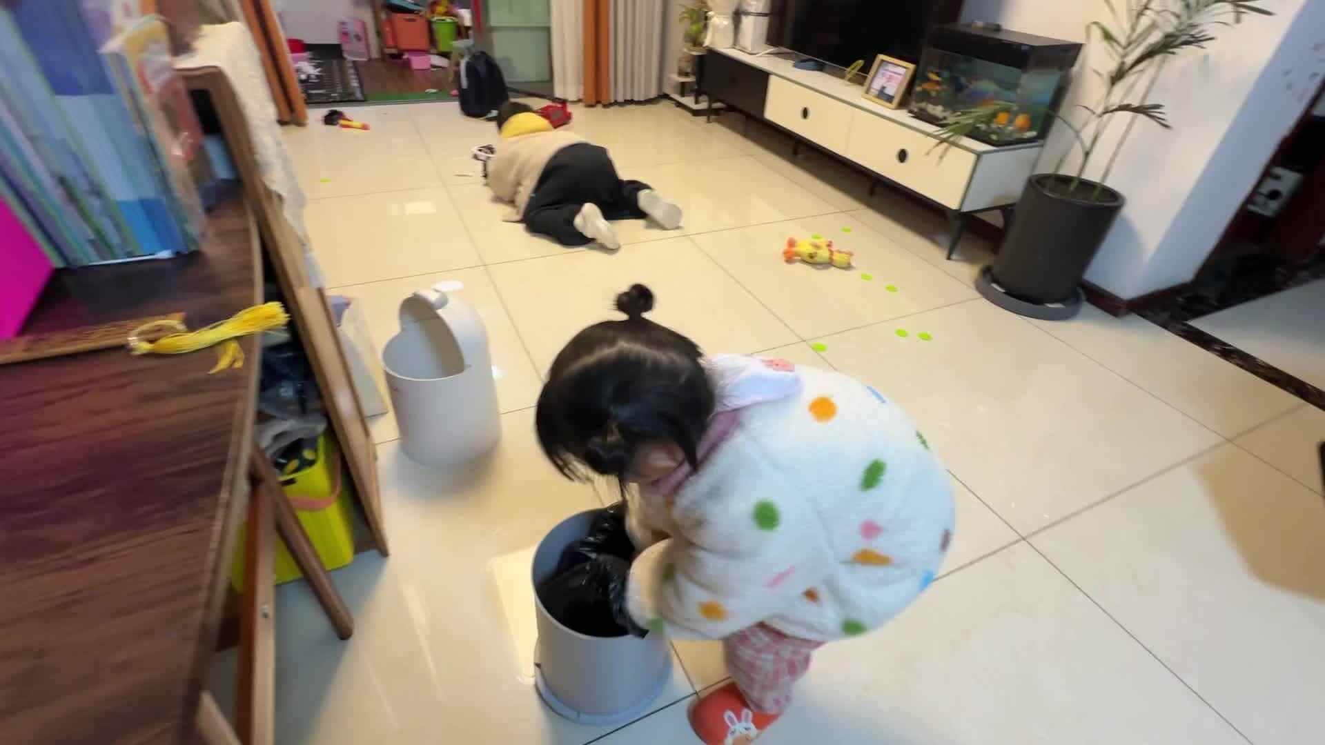 2026.1.19 套垃圾袋