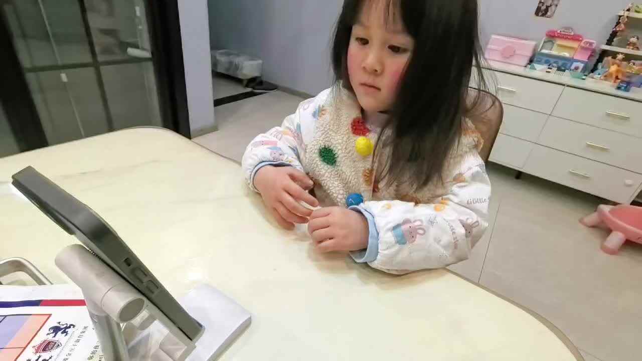 观看视频《套袋子》85155.mov