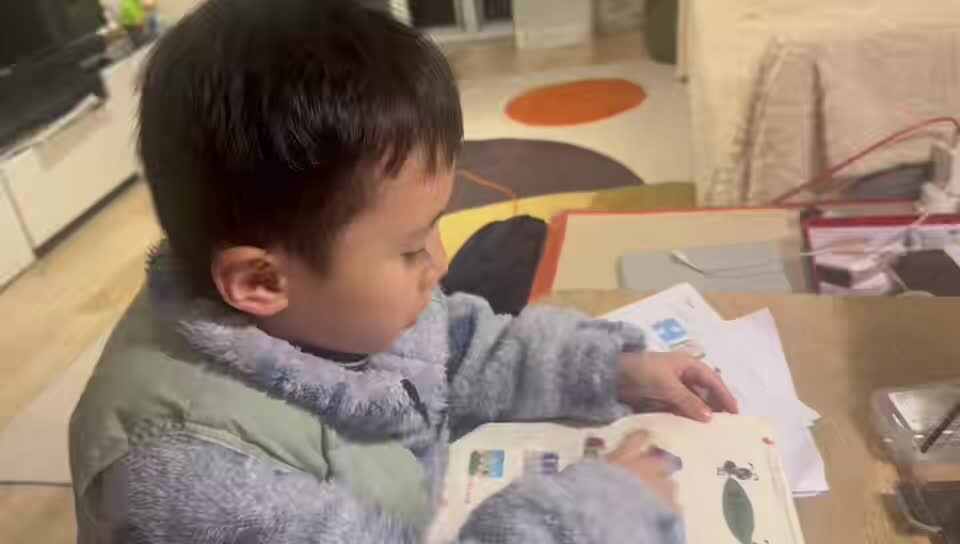 ⁣⁣⁣2026.1.13学B班 王千与 读《拼音书》