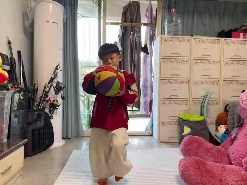 2026.3.10学A班漆昊宇——拍球练习