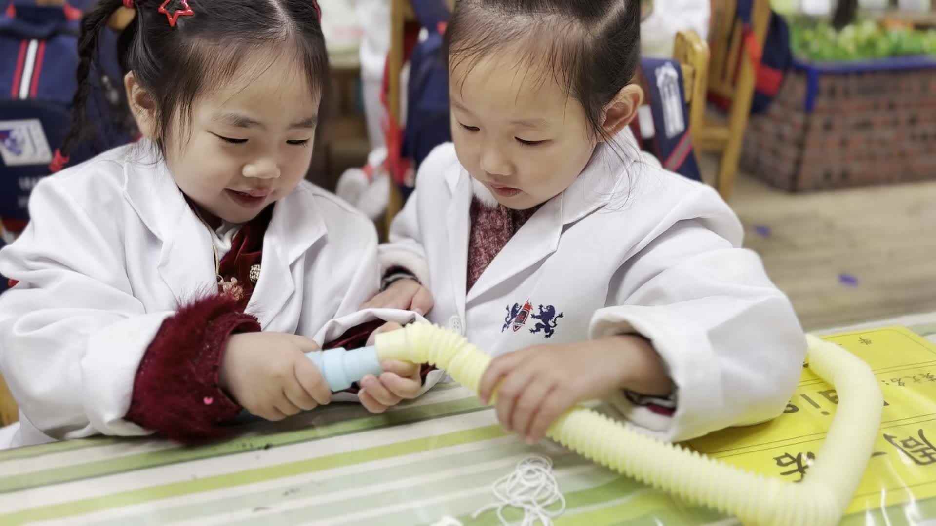 2026.3.25  实验中班 周一诺 科学课.mp4