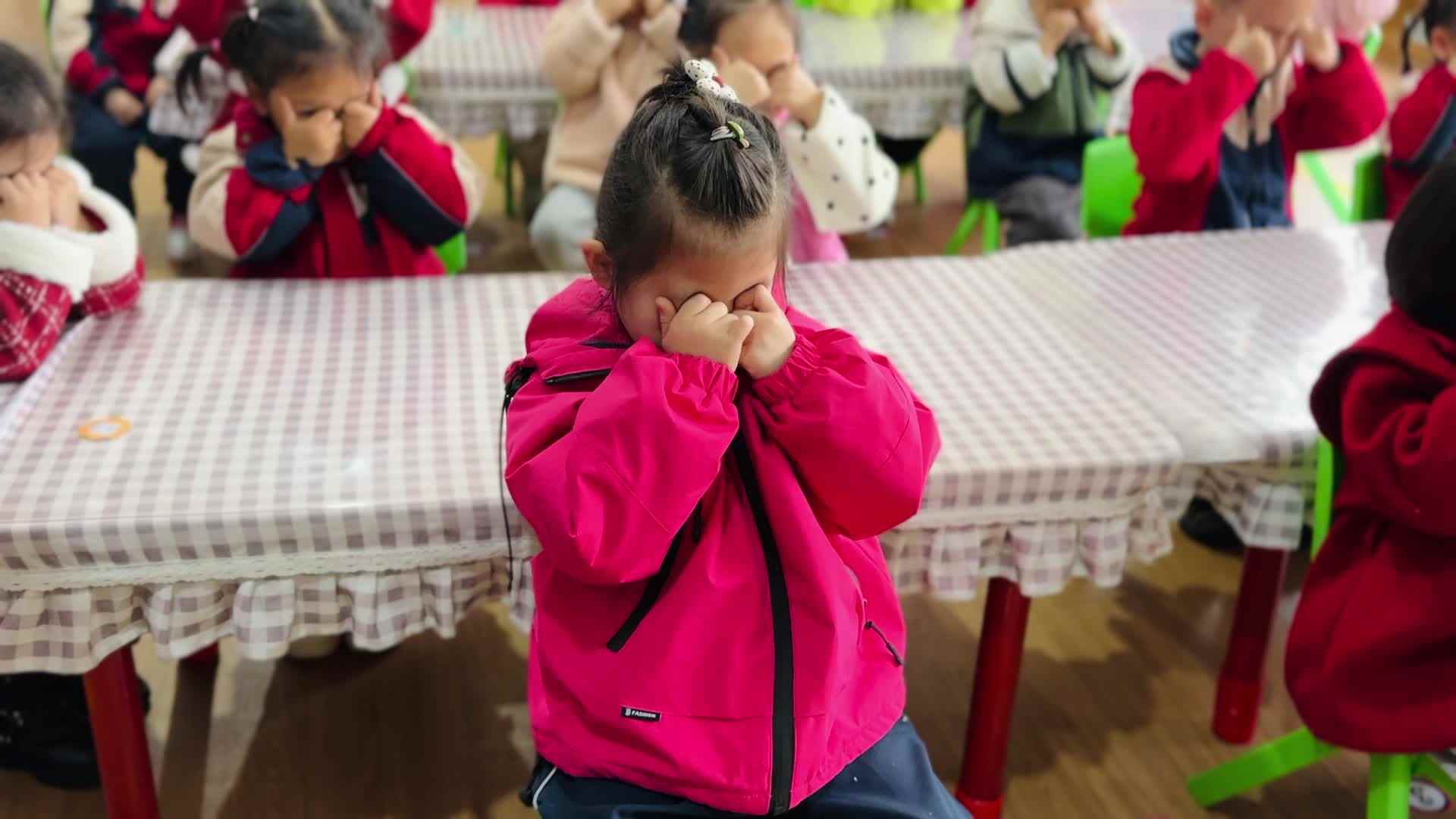 2026.3.9中A班孙梓晴—眼保健操练习