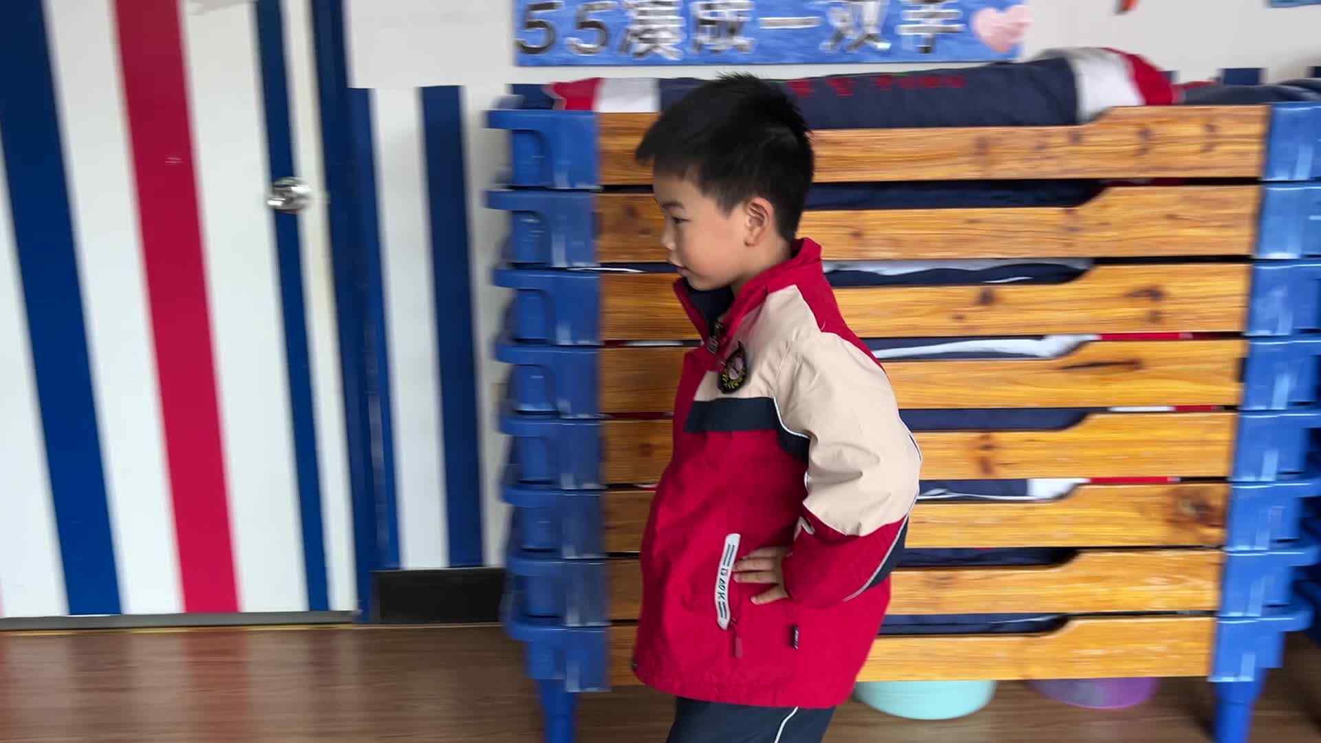 2026.3.5学A班张云端———拿放水杯