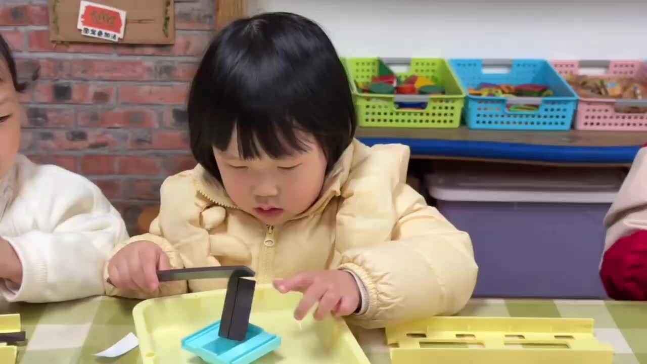 2026.3.18实验小班5号景念安—悬浮磁力车