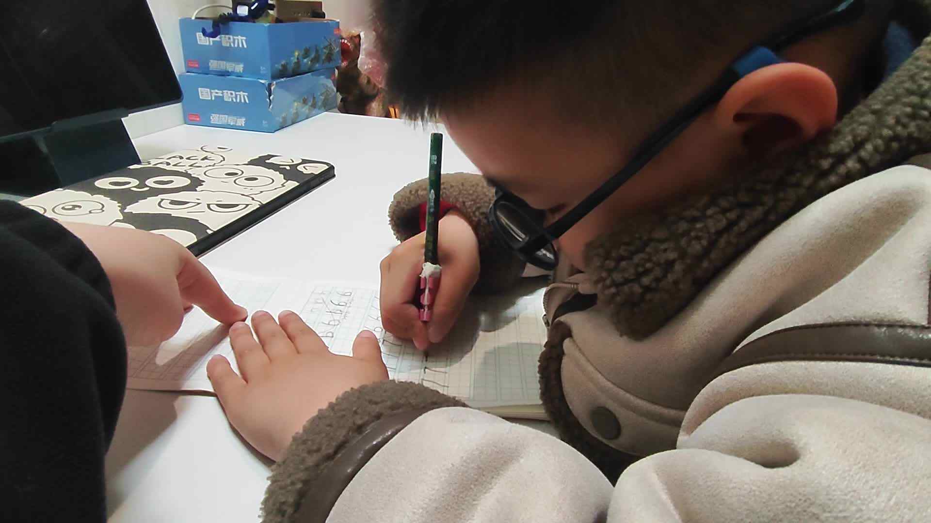 20260325大A班云泽-书写数字7