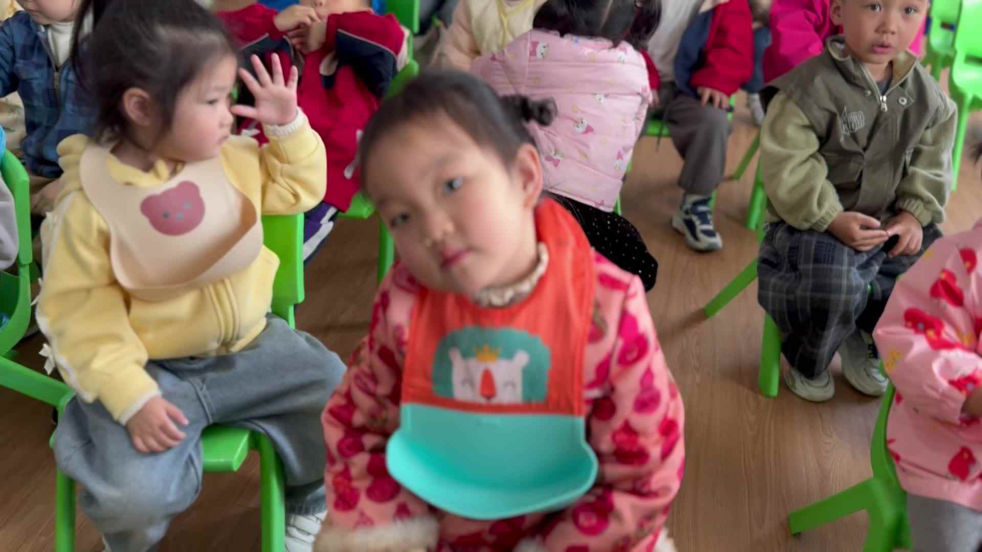 2026.3.4 中A班 陈品漪—儿歌《小毛驴》