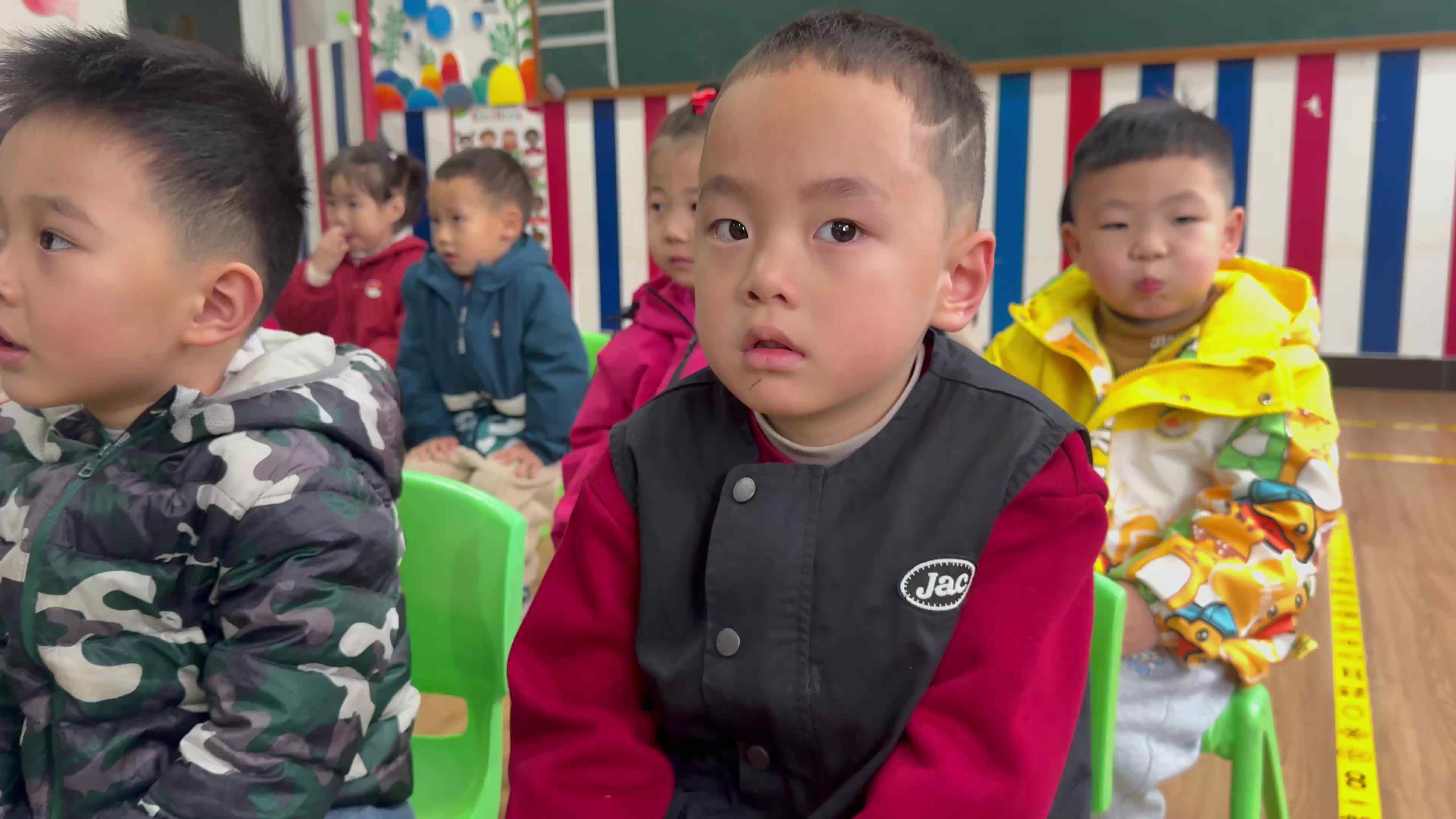 2026.3.4中A班刘逸一——坐姿练习