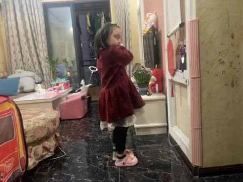 79613050889__B9A65135-E57D-4E33-95B5-6952F2D3F5F3.MOV