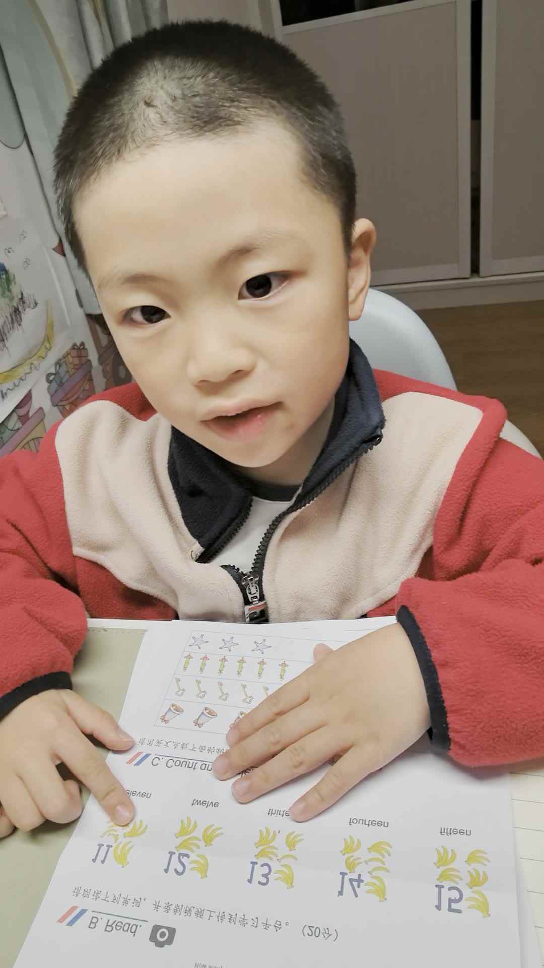 学前实验1班朱乔溪-鲨鱼英语朗读