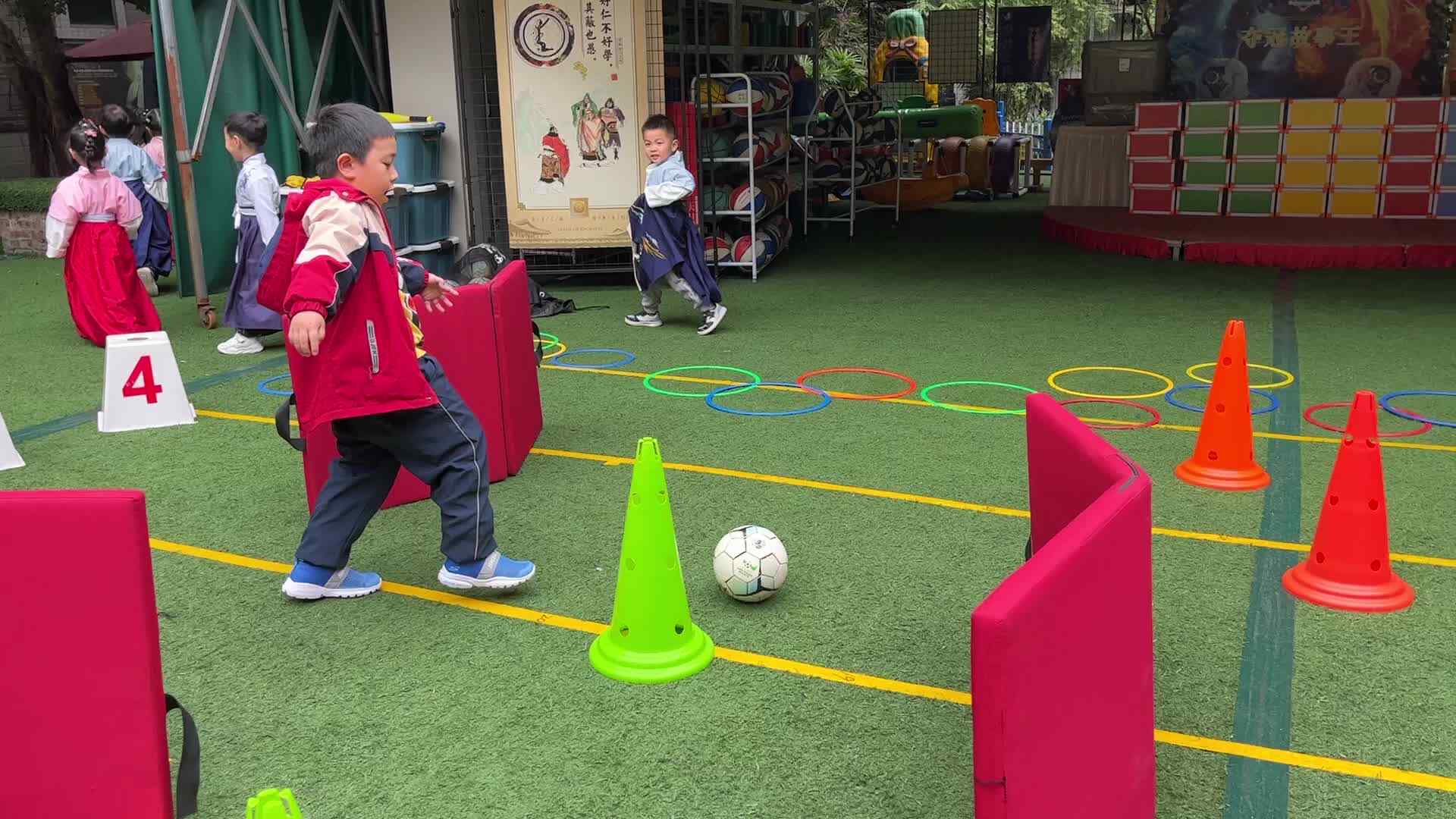 2026.3.30实验1班足球课（赵航毅）