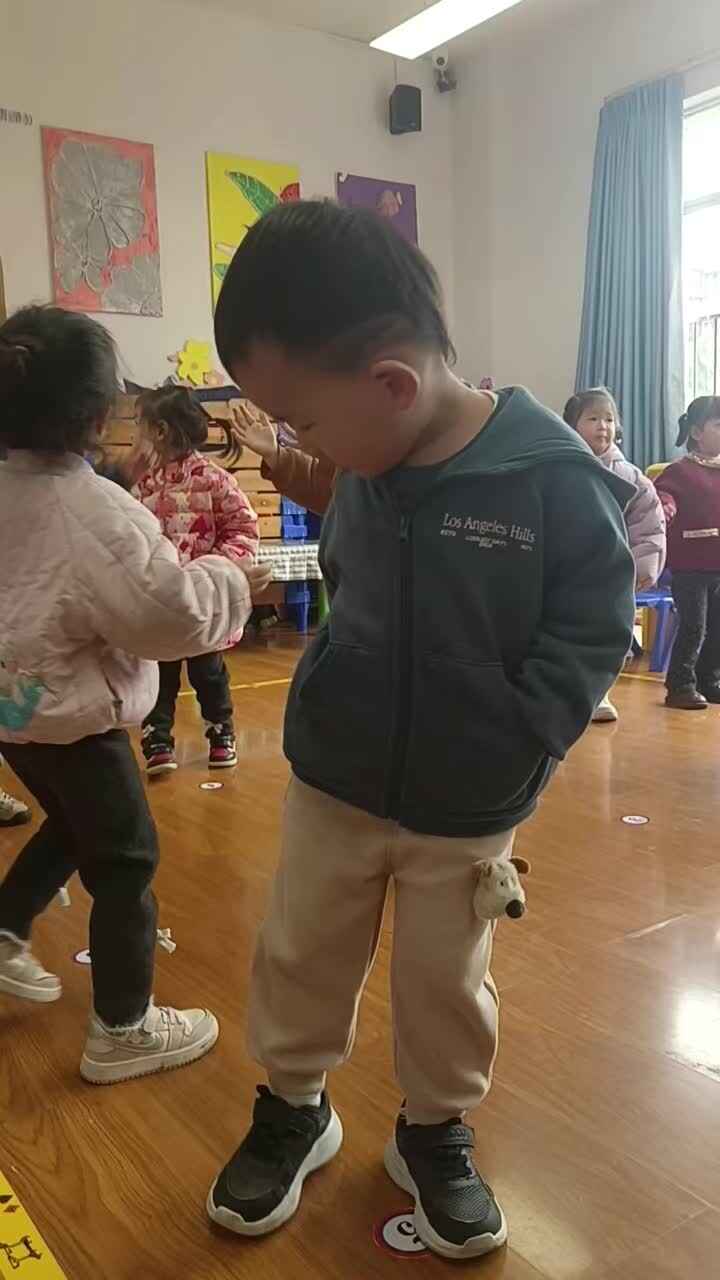 2026年03月18日张禹洋⁣主题：体能活动《室内早操》（学校教育教学活动）.mp4