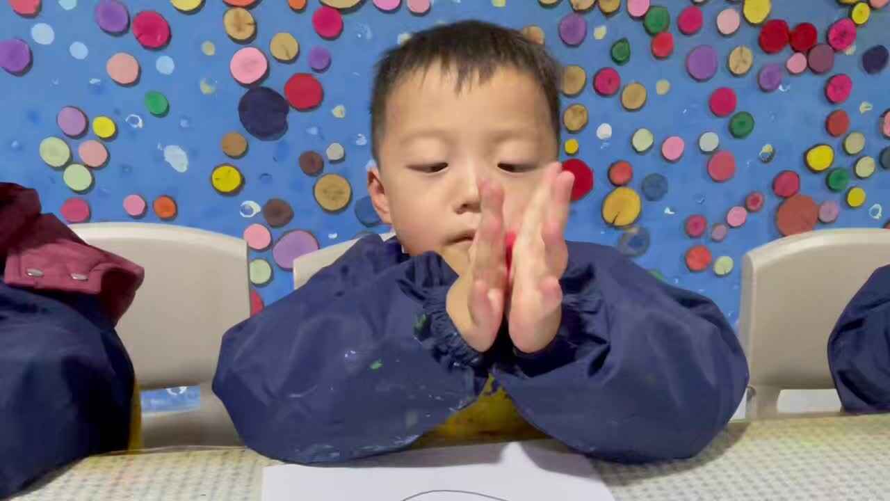 2026 3 9 刘佳锐 创意手工《甜甜的草莓?