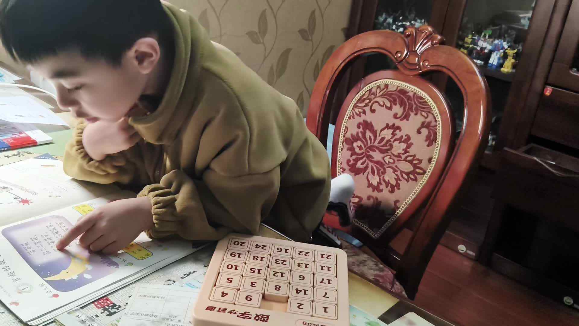 学b刘倬宇指读拼音课文20260314.mp4