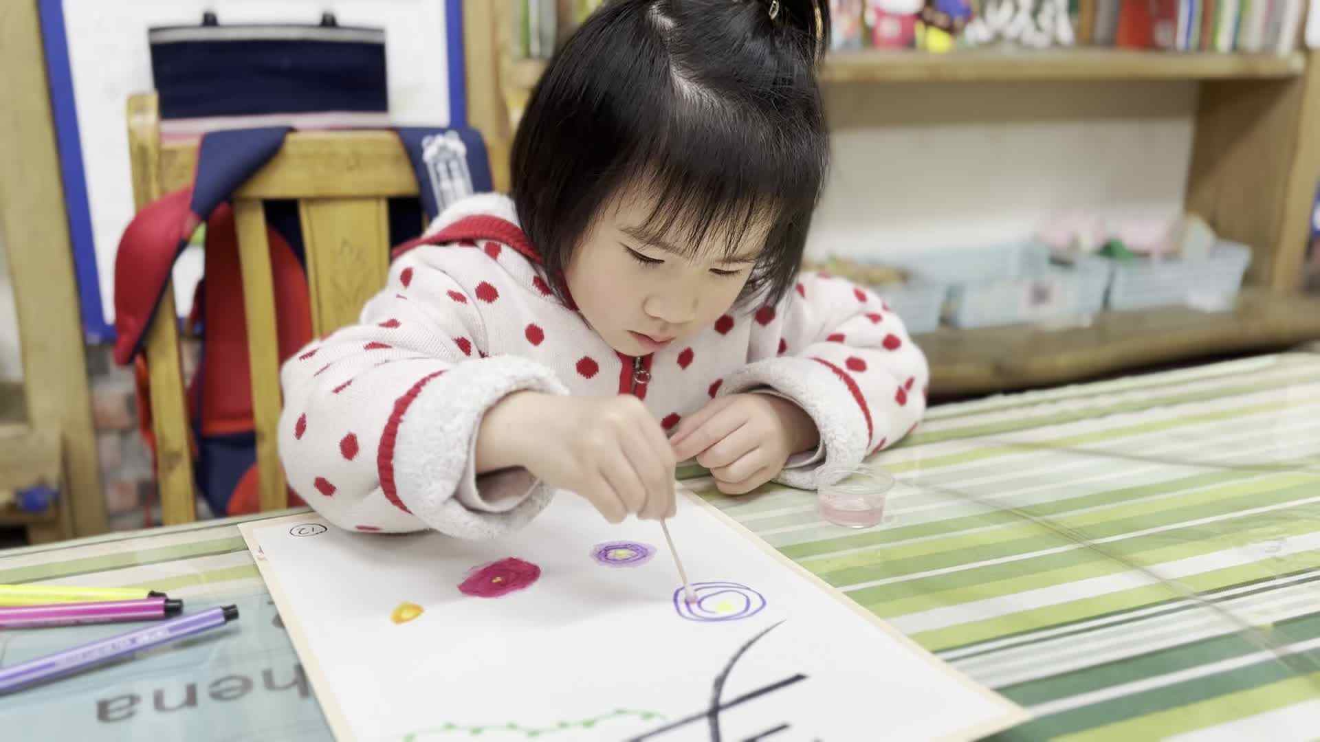 2026.3.20  实验中班 周一诺  易诗淳《春分》.mp4