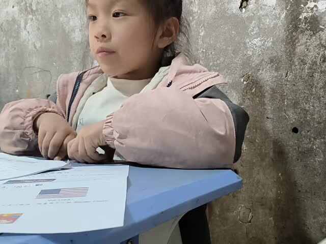 2026.3.28学前a班唐依依鲨鱼英语