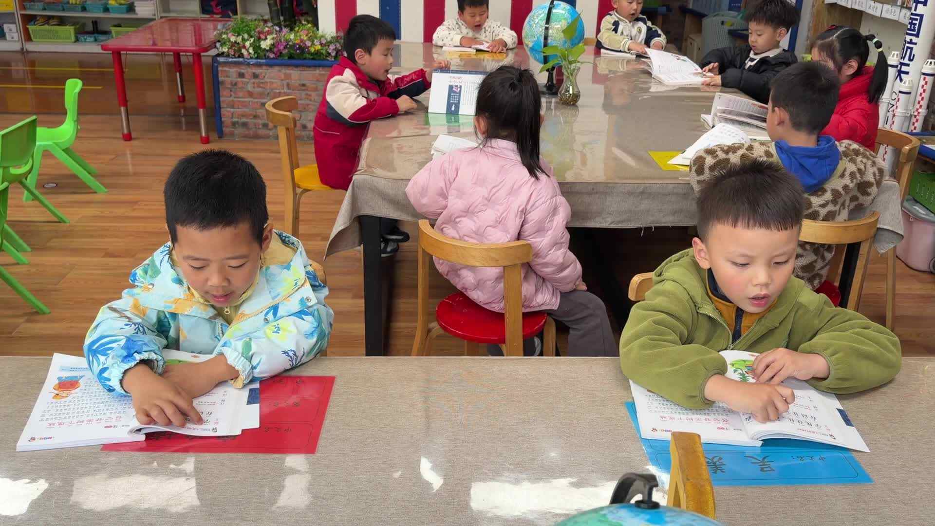 ⁣2026.3.27 实验大班 廖浚博、吴羡——指读千字文