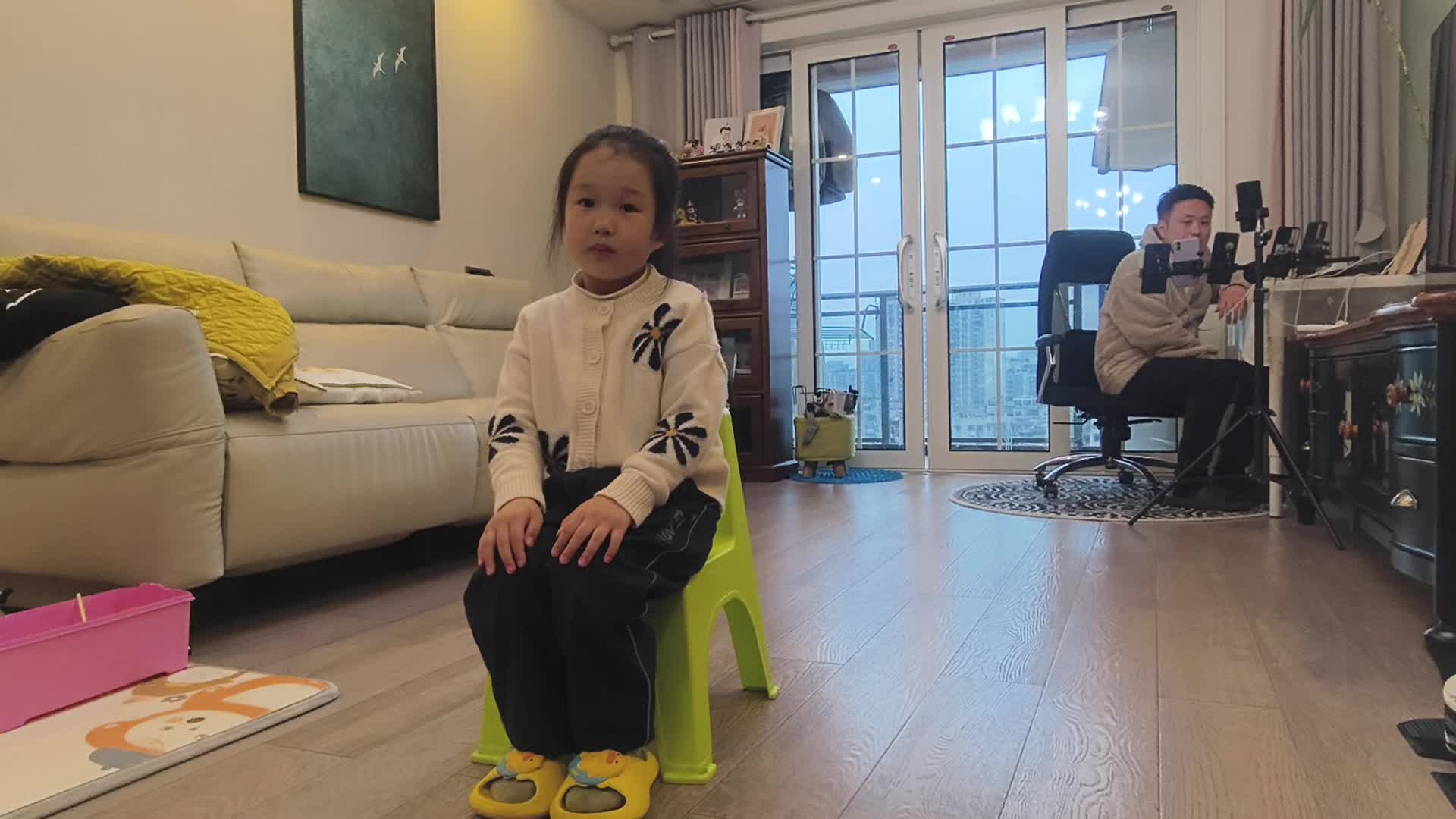 大A班+2026.3.3+陈苏妍+《站姿坐姿各30S》