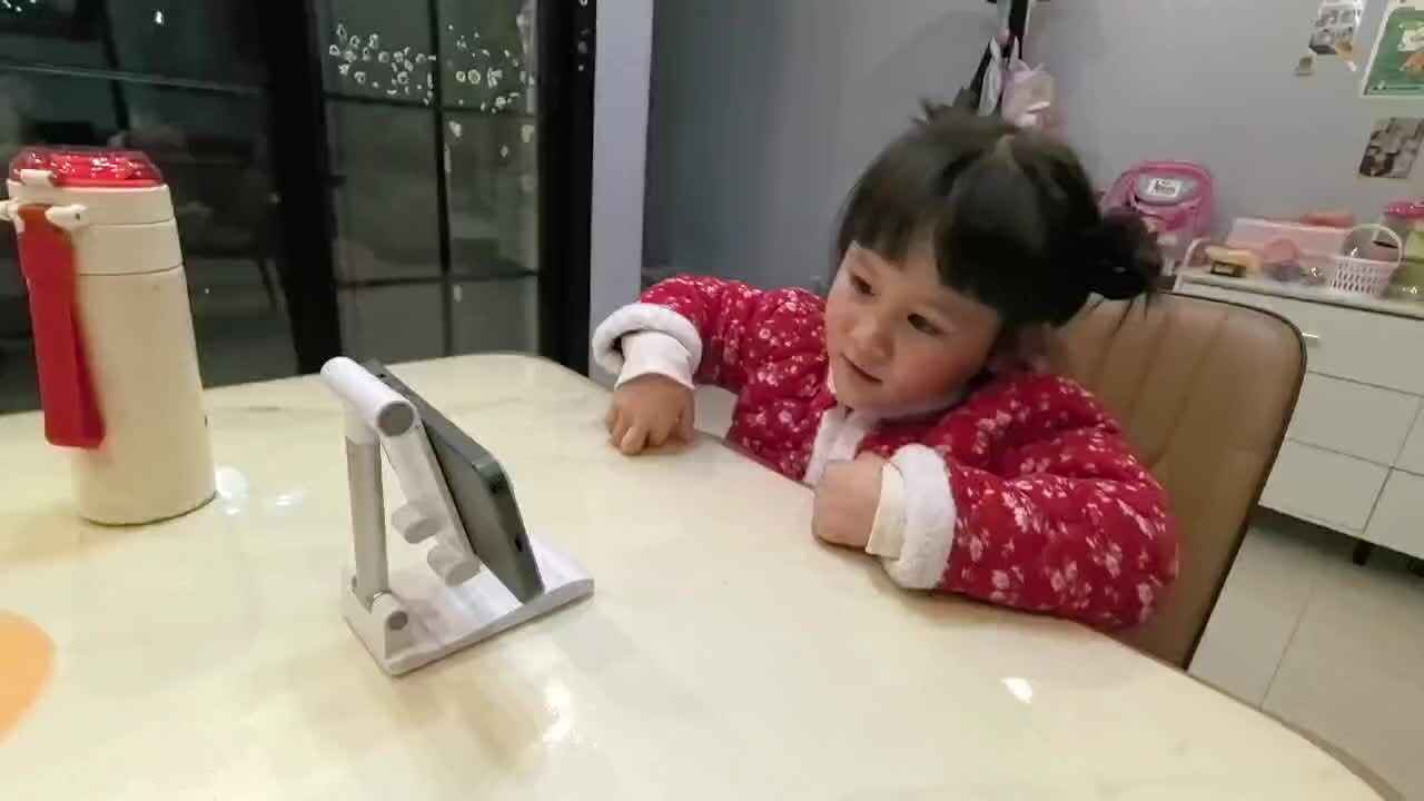 观看视频《hao many fingers》88948.mov