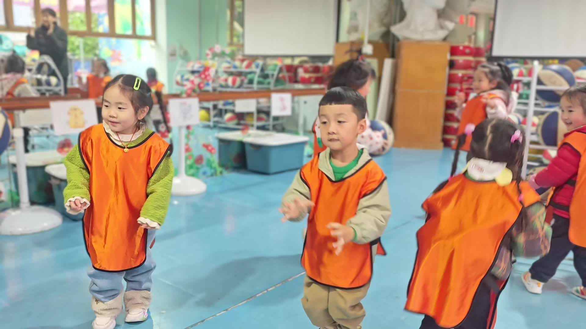 2026.3.19  实验中班  沙景韬 篮球课.mp4