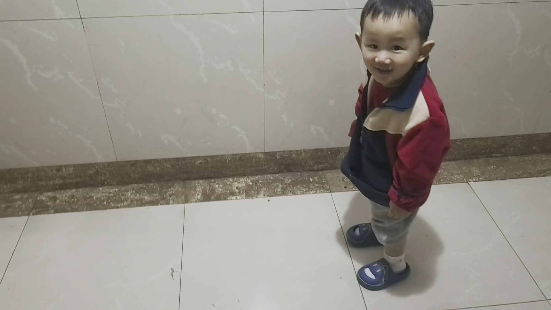 2026年03月23日张禹洋：体能训练《立定跳远》家庭闯关练习.mp4