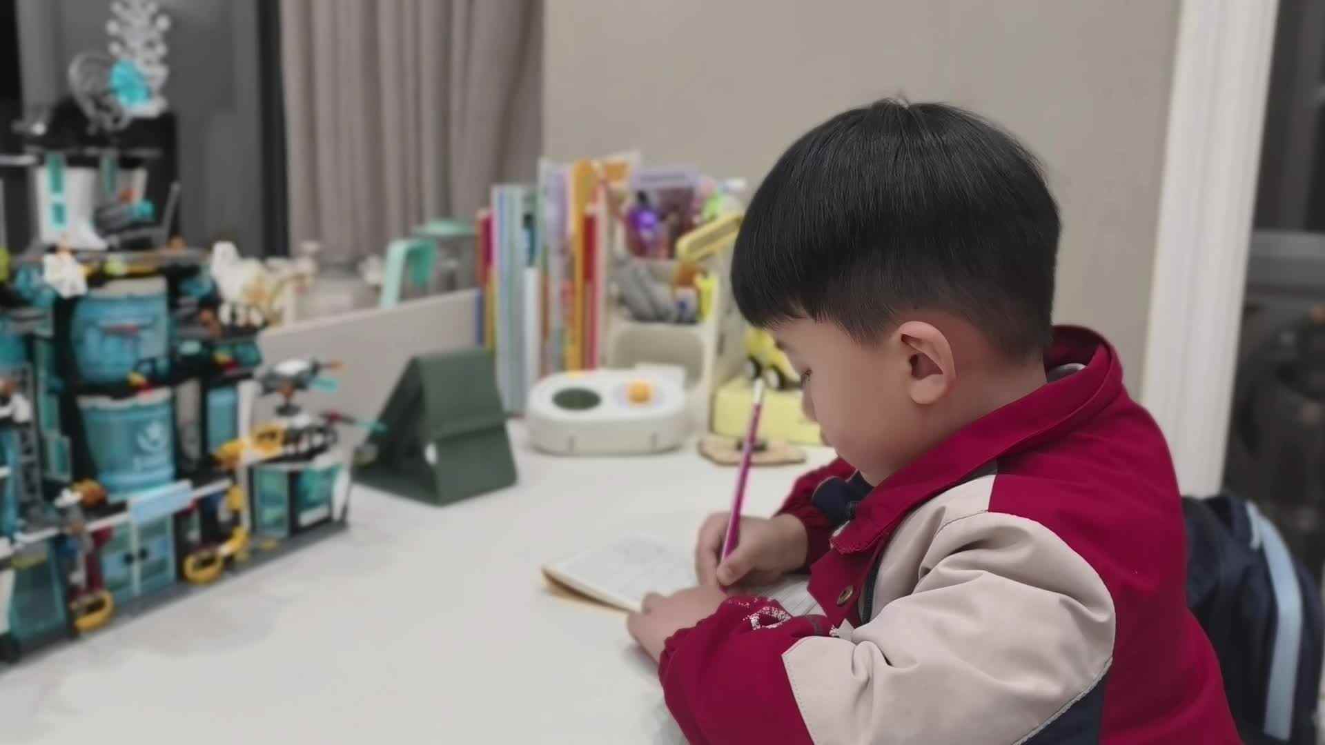 2026.3.16大A班李楷延——书写数字“3”