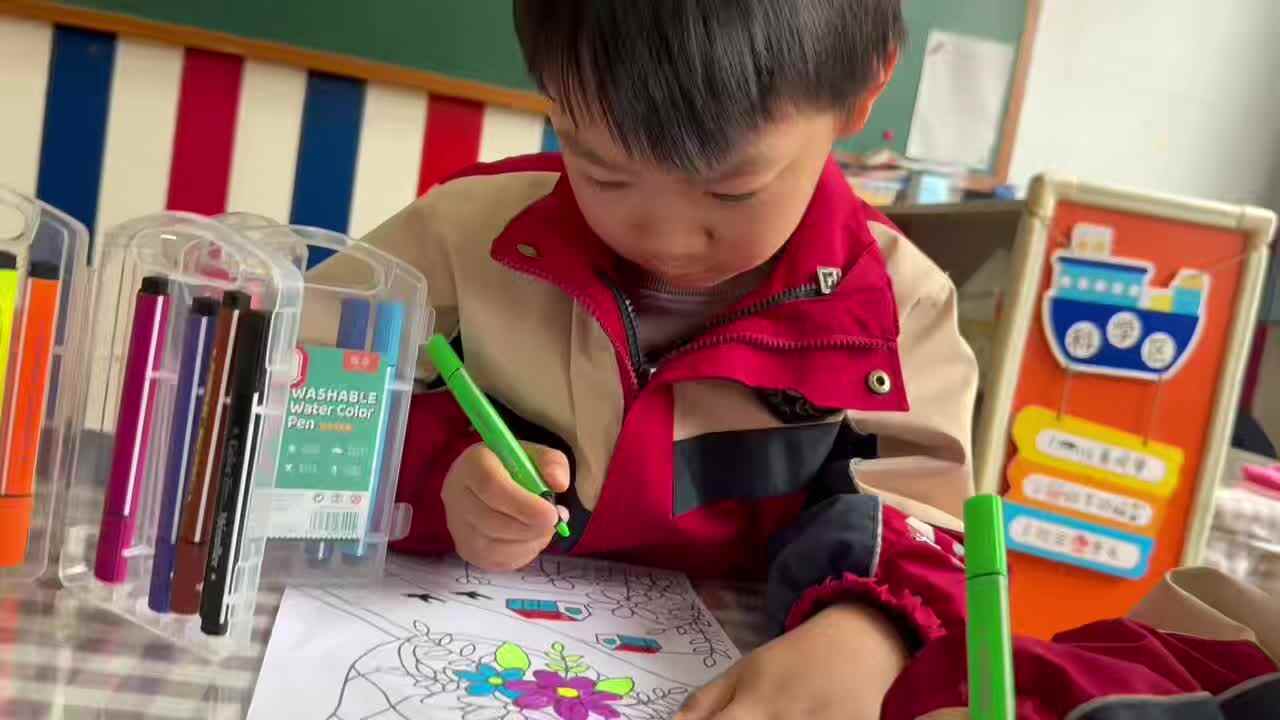 ⁣⁣⁣⁣2026.3.25大A班彭星硕——美工《捕春》