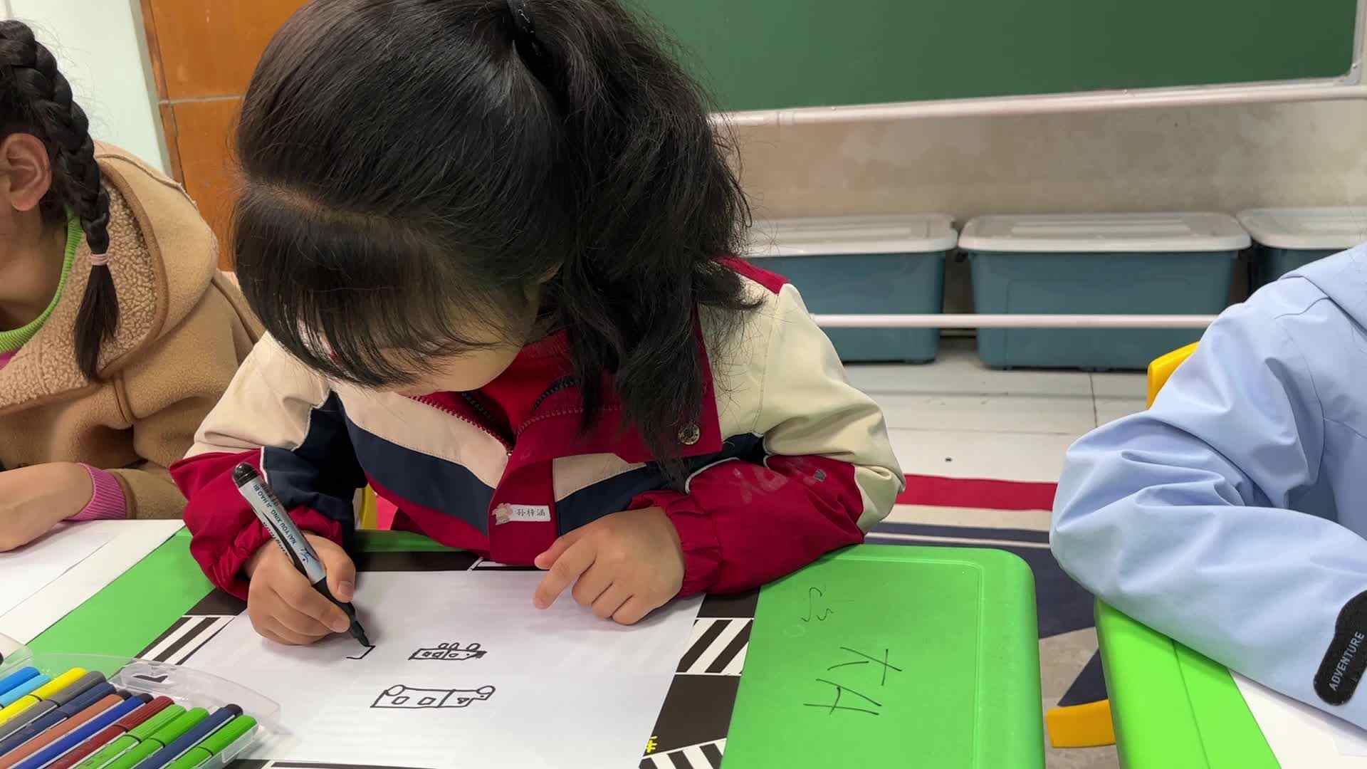 ⁣⁣⁣⁣⁣⁣⁣⁣⁣⁣⁣⁣⁣⁣⁣⁣2026.3.31实验1班美工课（孙梓涵）