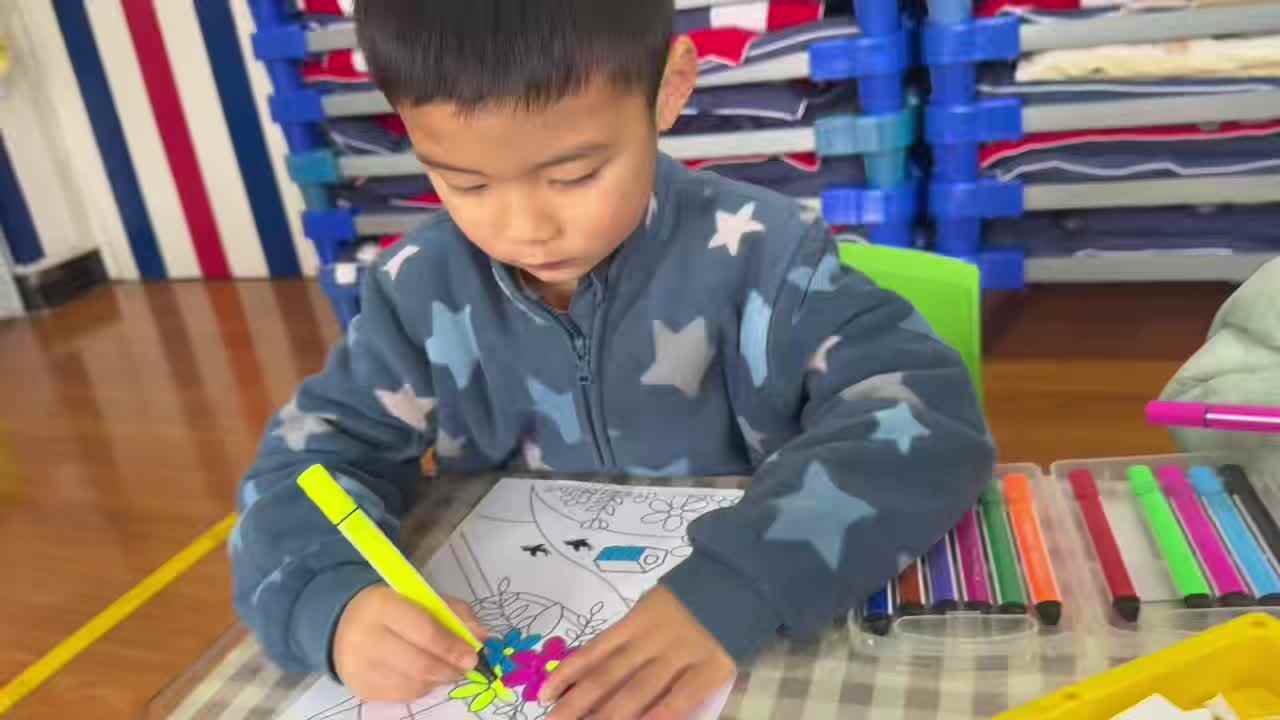 ⁣⁣⁣⁣2026.3.25大A班刘奕宸——美工《捕春》