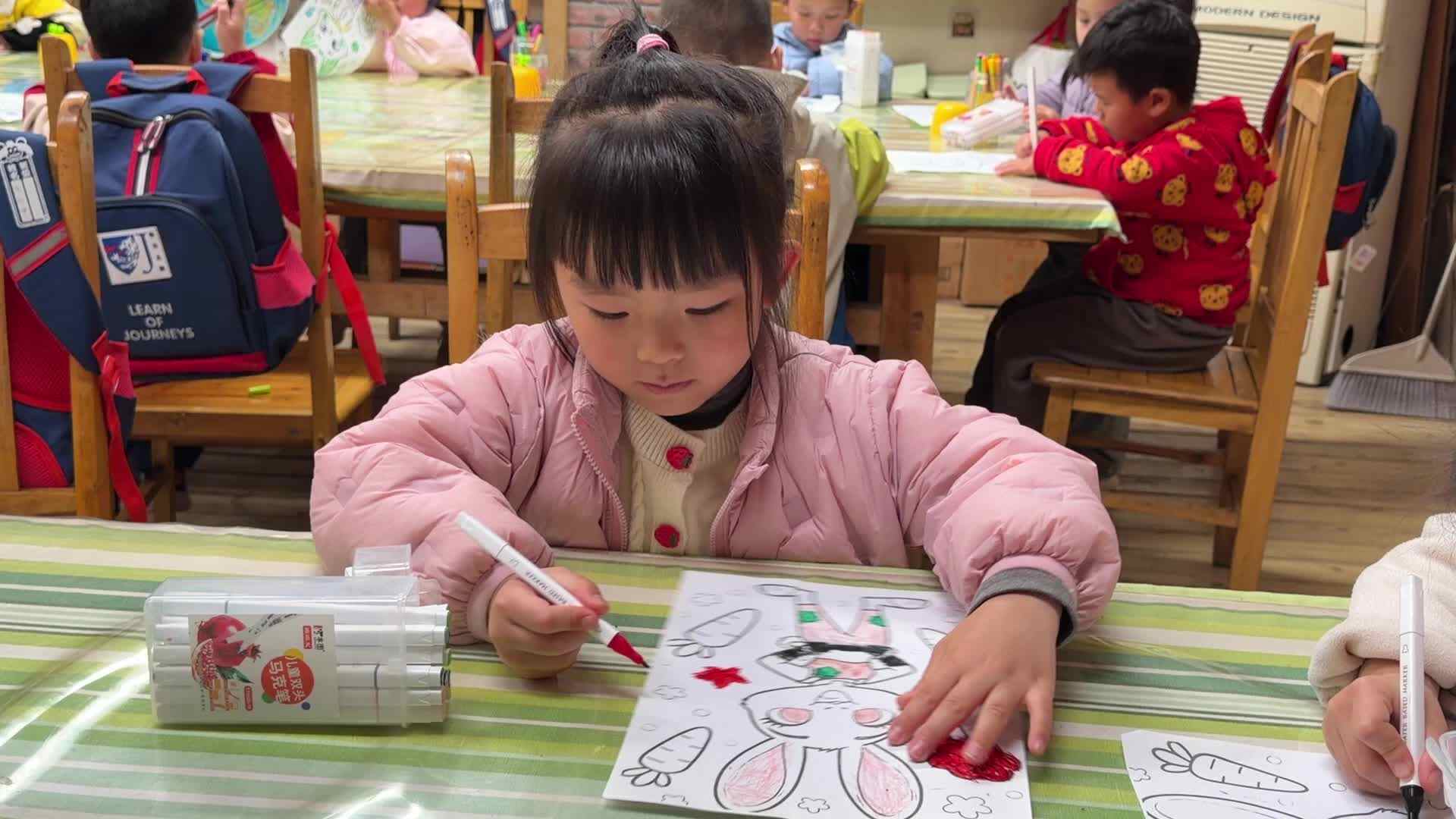 ⁣⁣2026.3.31 实验大班 马司雨——涂色练习