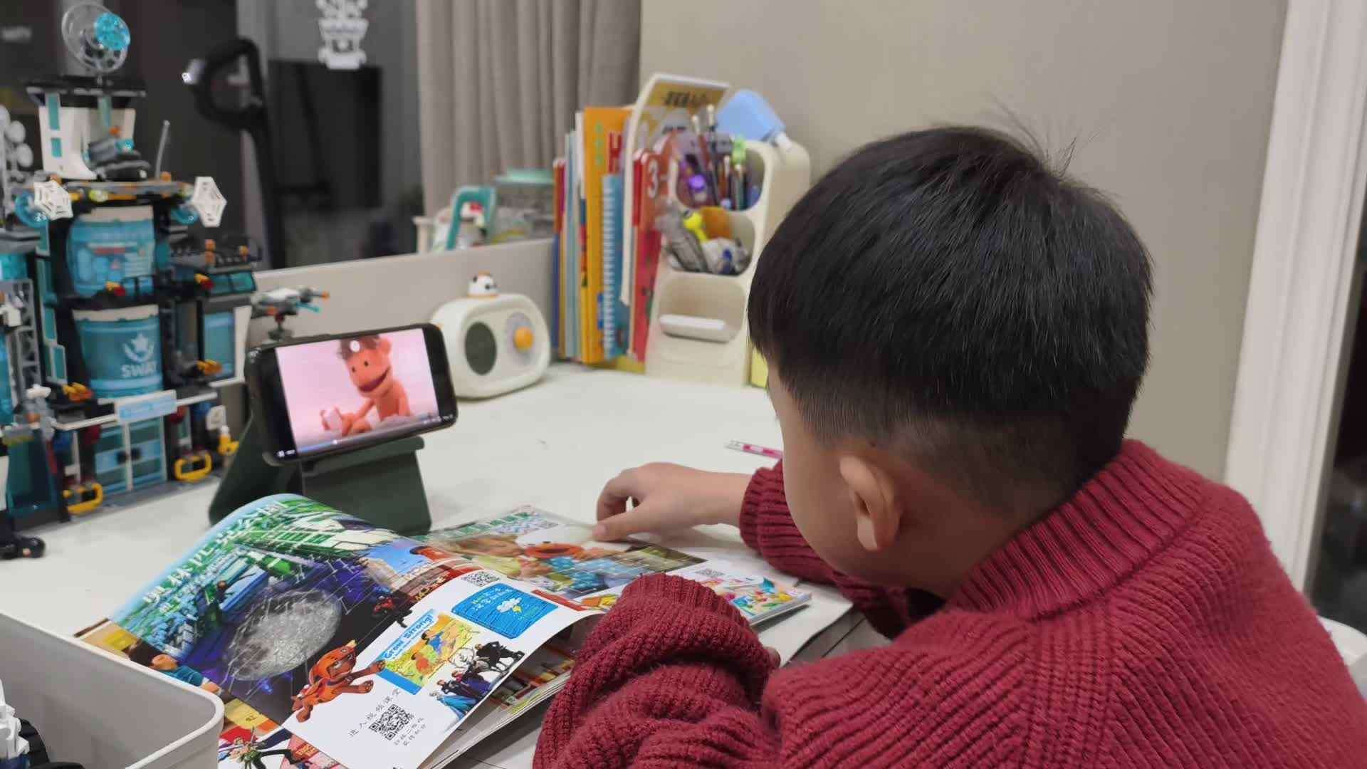 2026.3.31大A班李楷延——观看英语视频