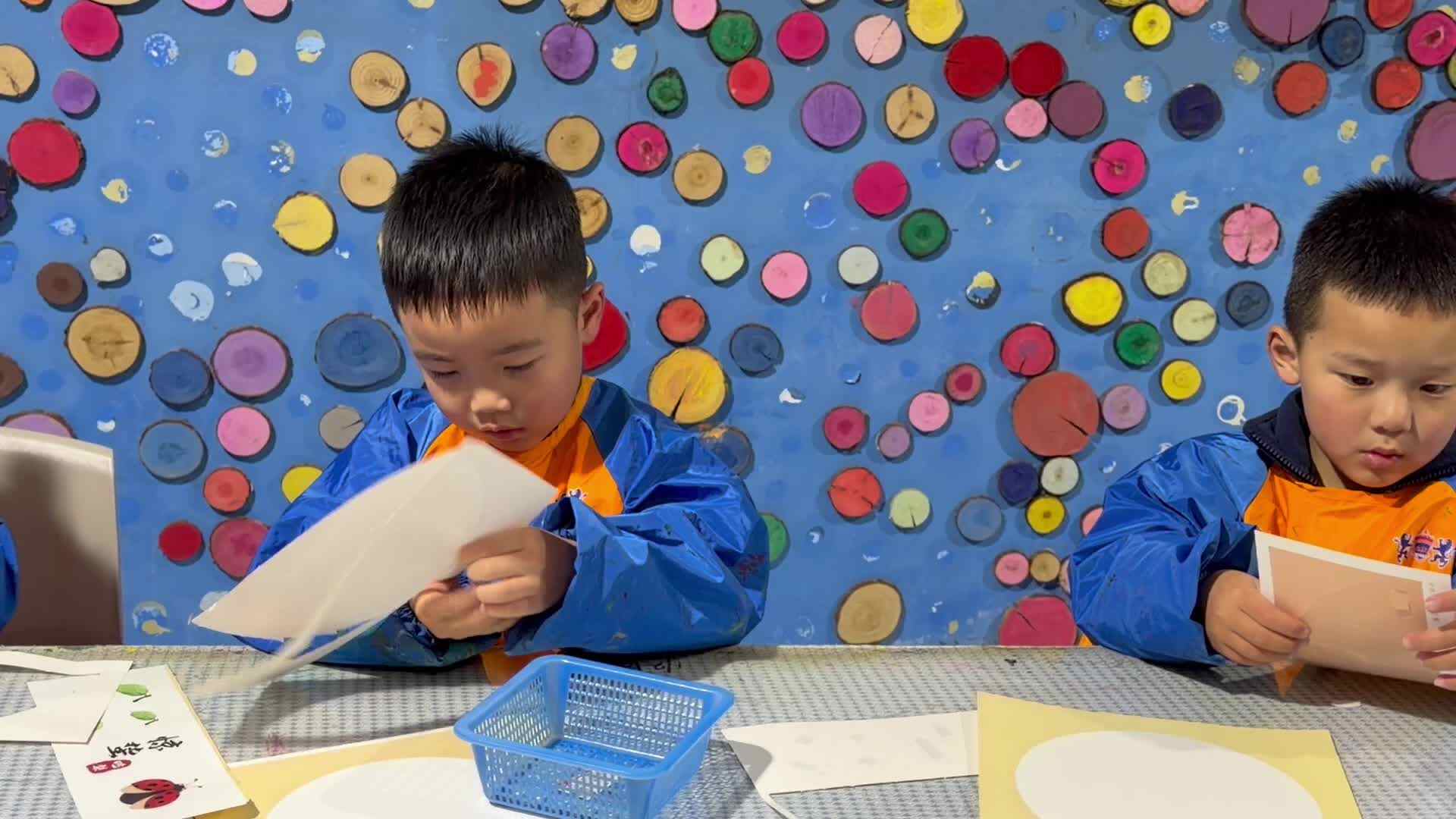 2026.3.19实验大班陈柏然、王子恒——惊蛰吃梨