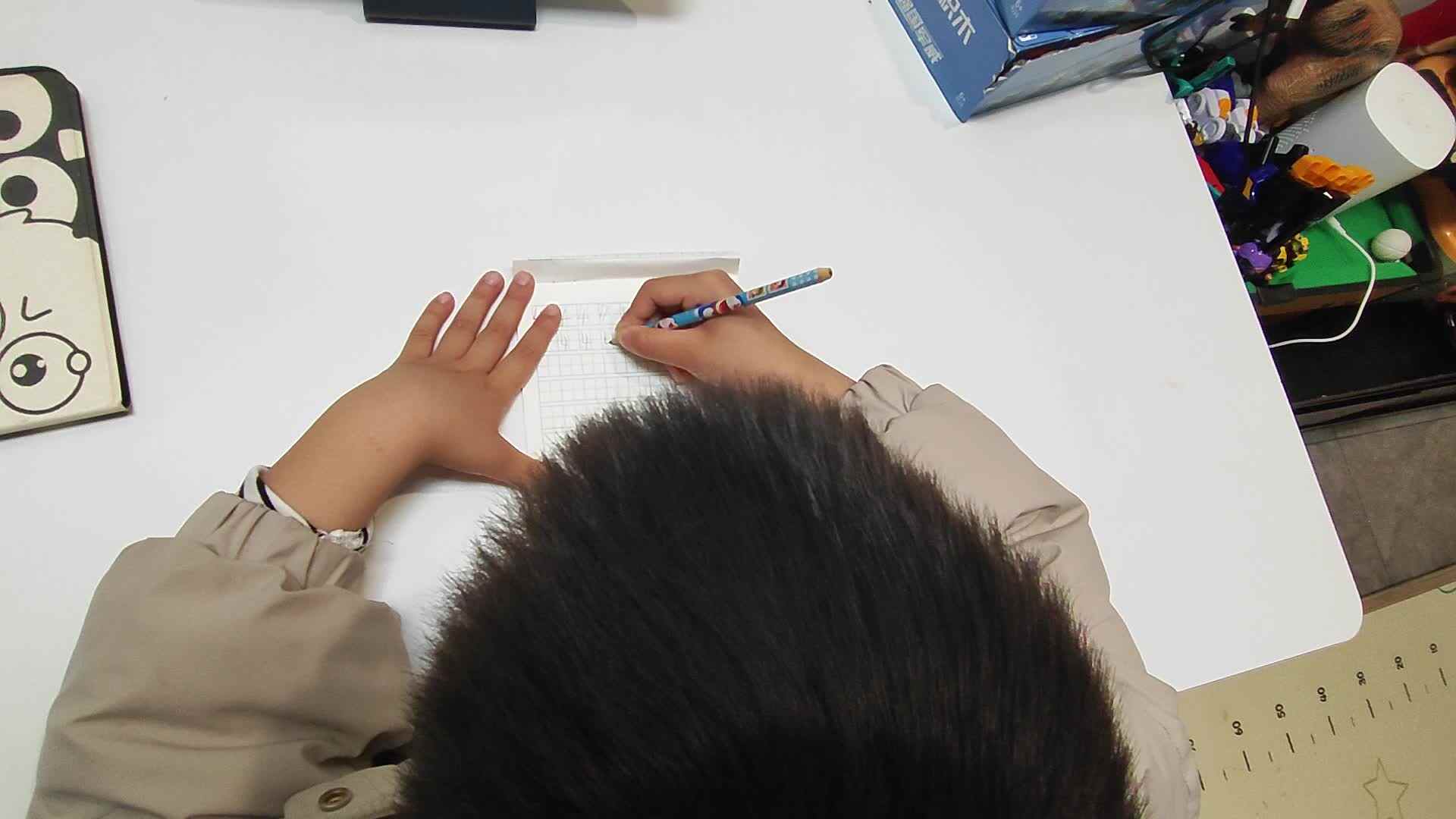 20260318大A班云泽-书写数字4