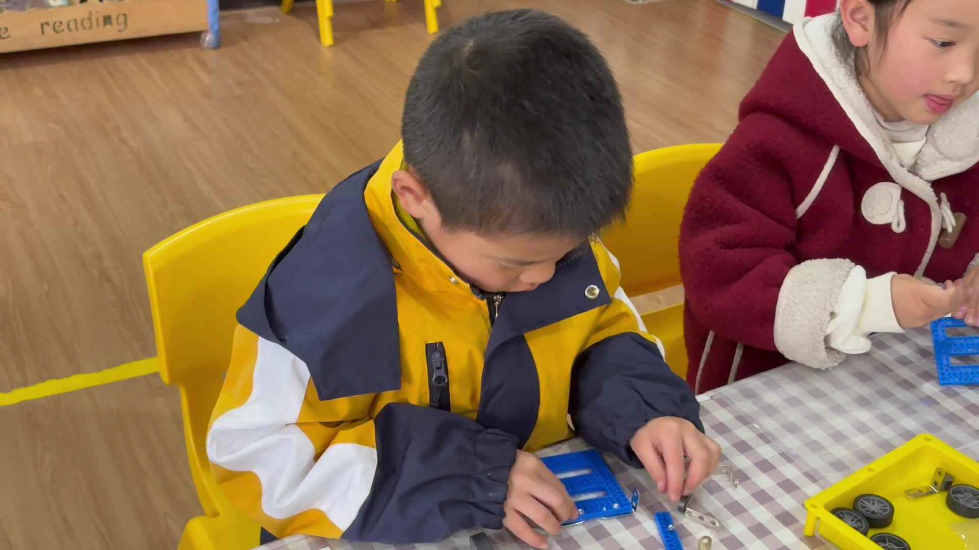 2026.3.18学前B班邓铸罡——科学实验