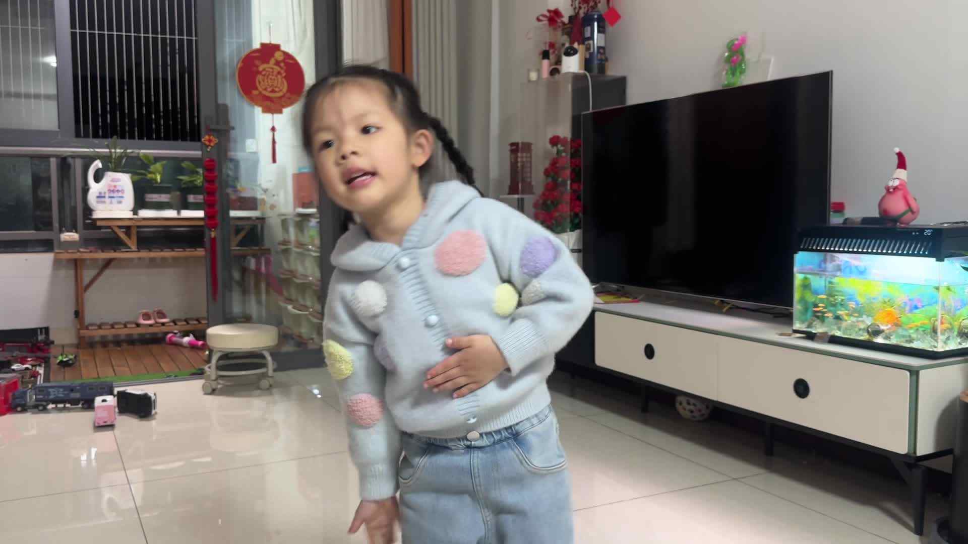 2026.3.26 中A班 七月 音舞《萤火虫》