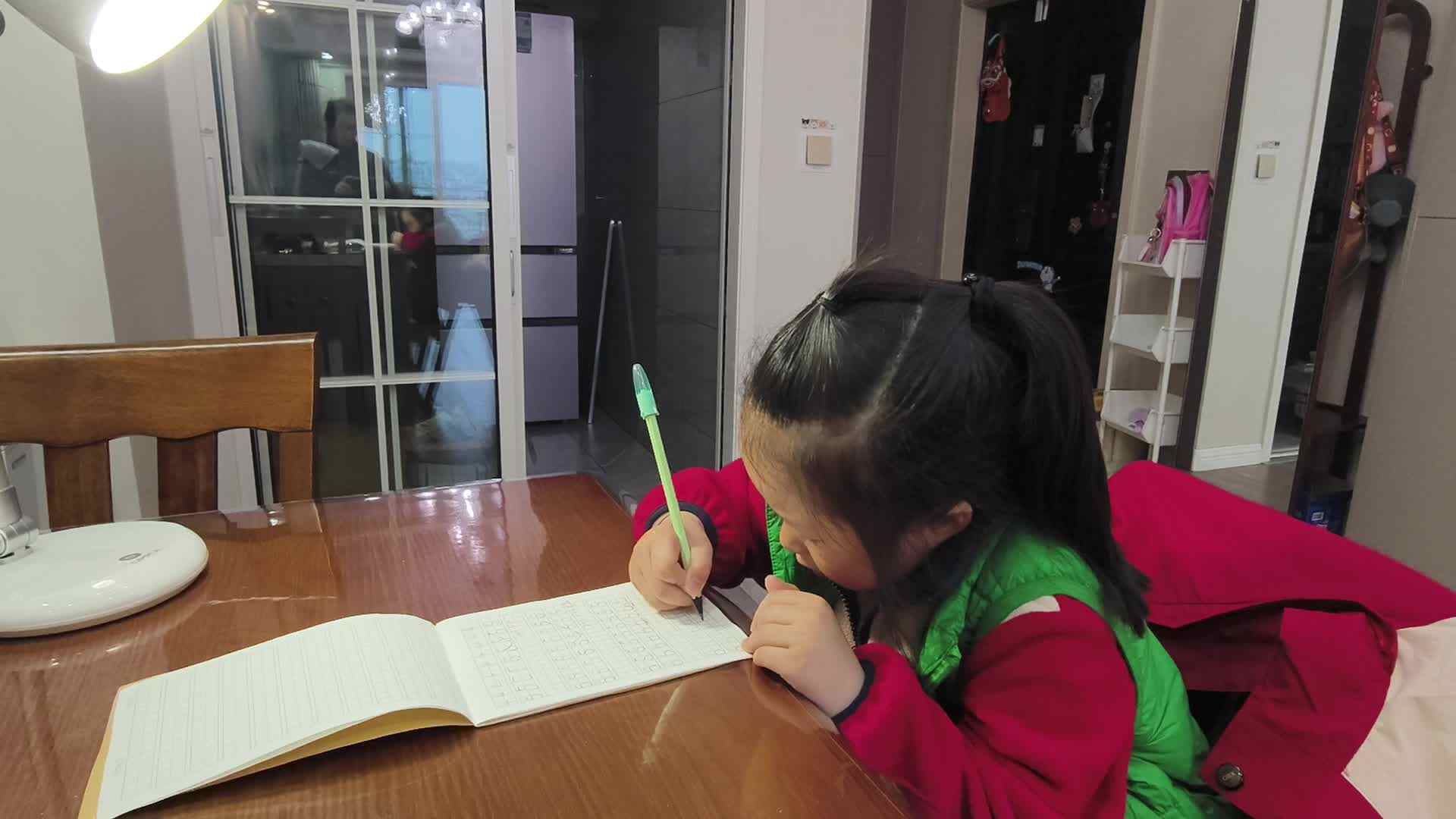 大A班+2026.3.26+陈苏妍+《书写数字6》