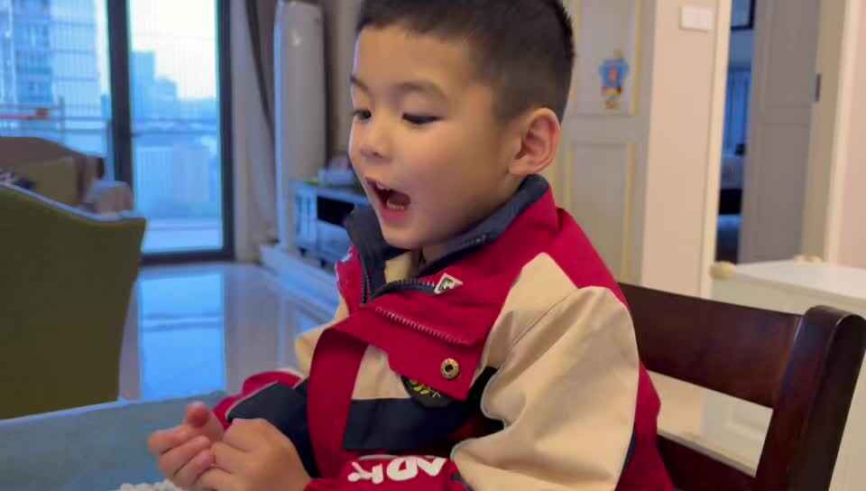 2026.3.16大A班刘奕宸观看视频.mp4