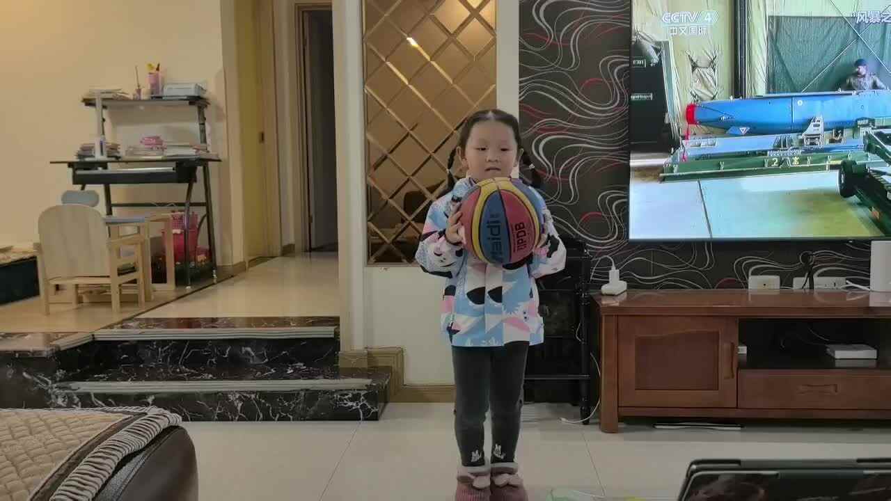 学前A班李盈莹 篮球操