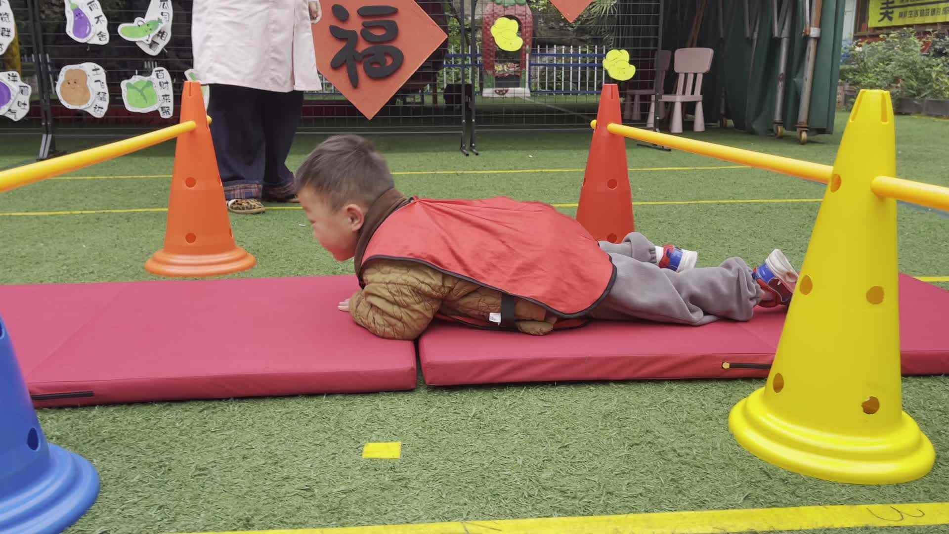 体能《匍匐前进》刘佳锐 2026 3 5