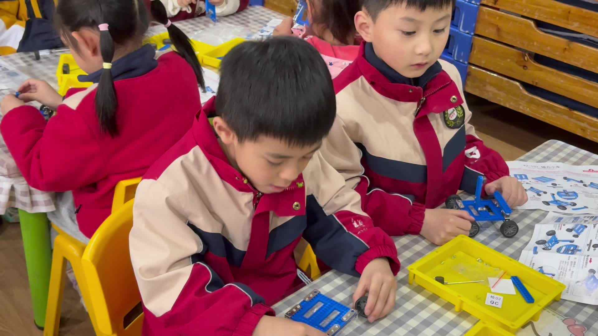 2026.3.18学前B班刘倬宇袁锦瑞——科学实验