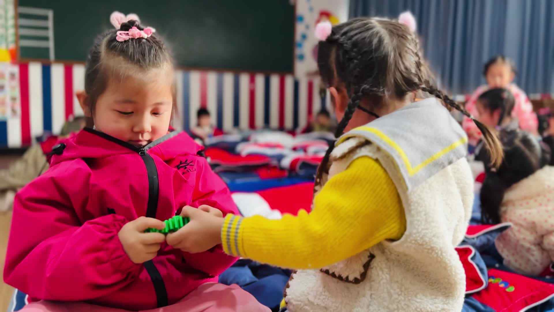 2026.3.5中A班孙梓晴—玩具合作