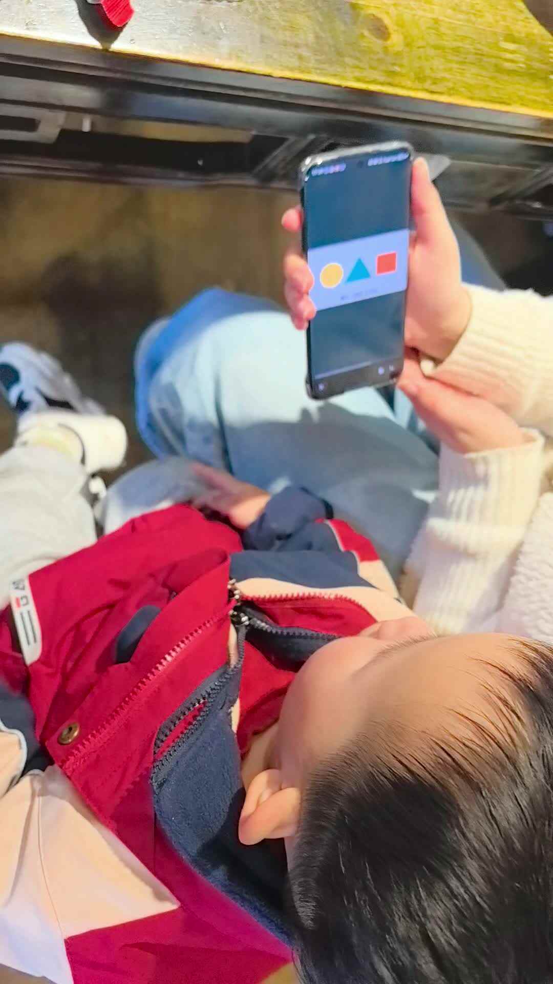 2026年03月24日张禹洋：《认识圆形三角形正方形》家庭闯关练习.mp4