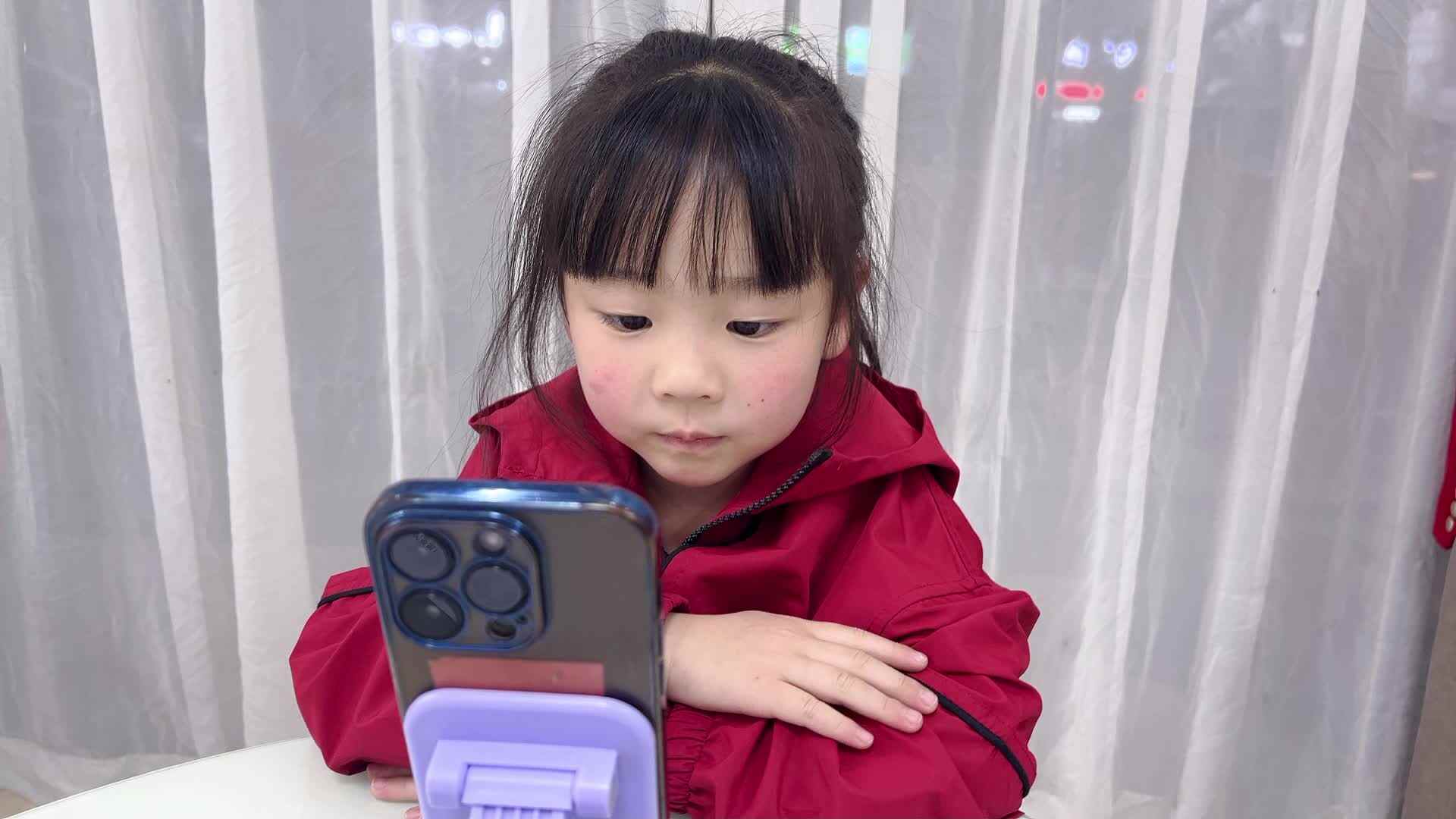 2026年3月13日大A班夏爱林～观看英语（我看见……）