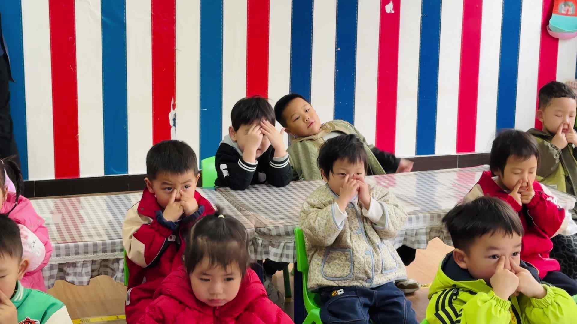 2026.3.9中A班周赵维淇— ⁣眼保健操练习