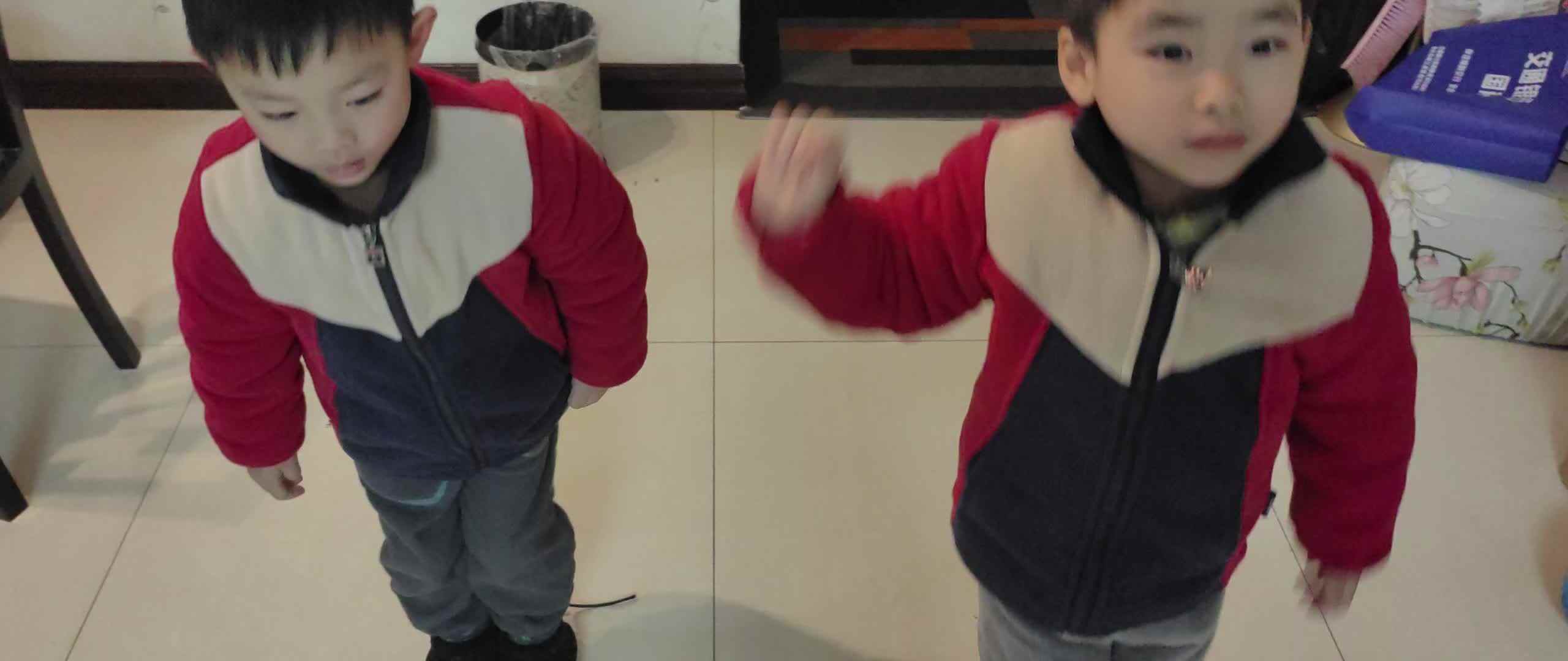 ⁣大A班2026.3.17李柯辰李柯佑袋鼠跳.mp4